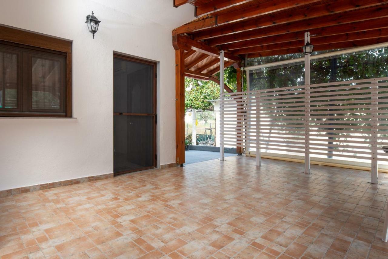 Nikola'S Apartments Toroni Exterior photo